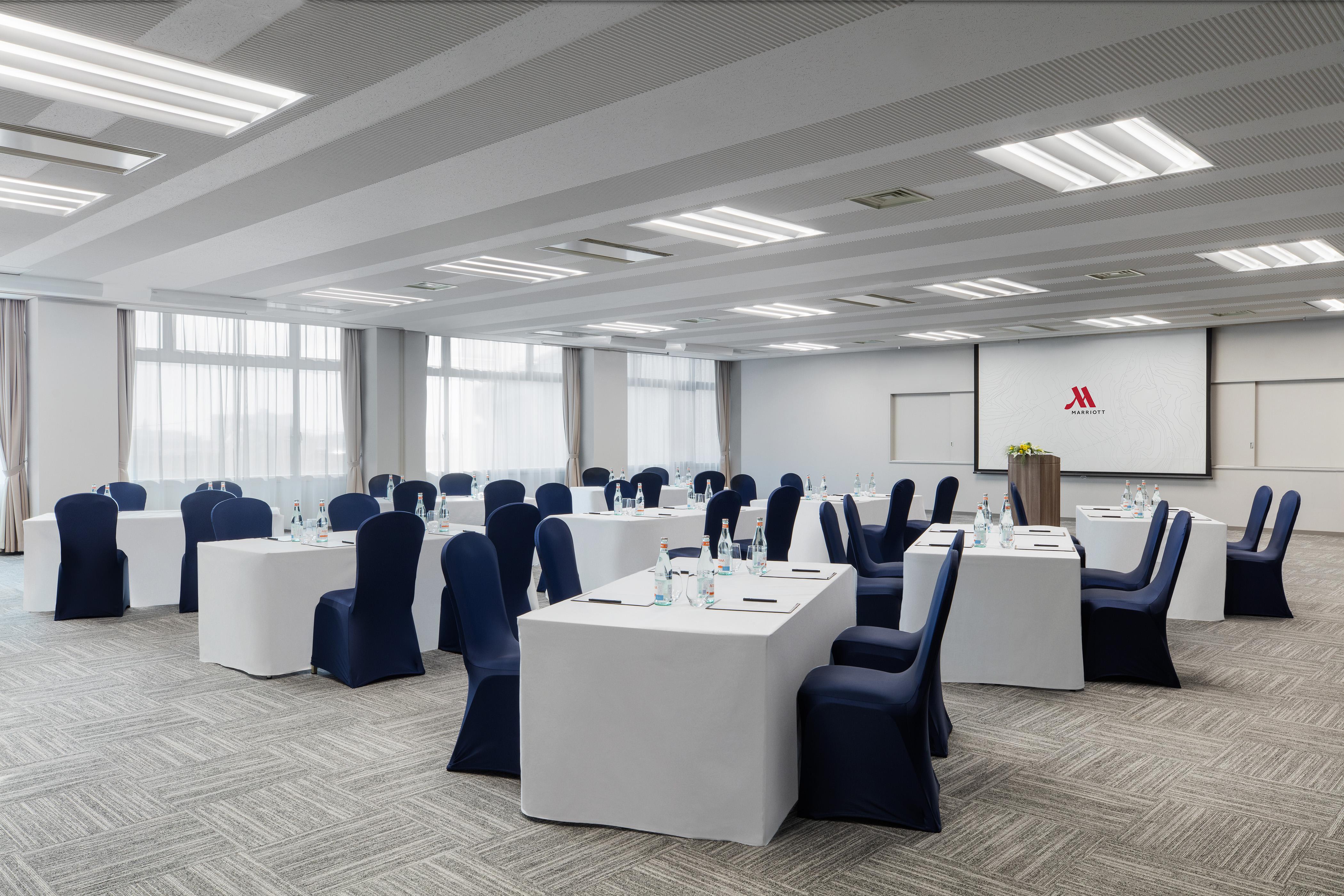 Lake Biwa Marriott Hotel Moriyama Eksteriør billede