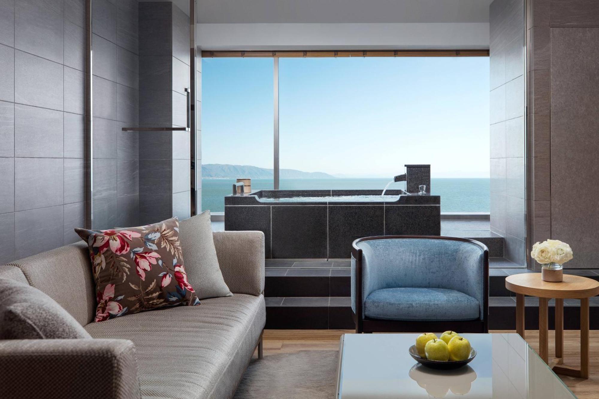 Lake Biwa Marriott Hotel Moriyama Eksteriør billede